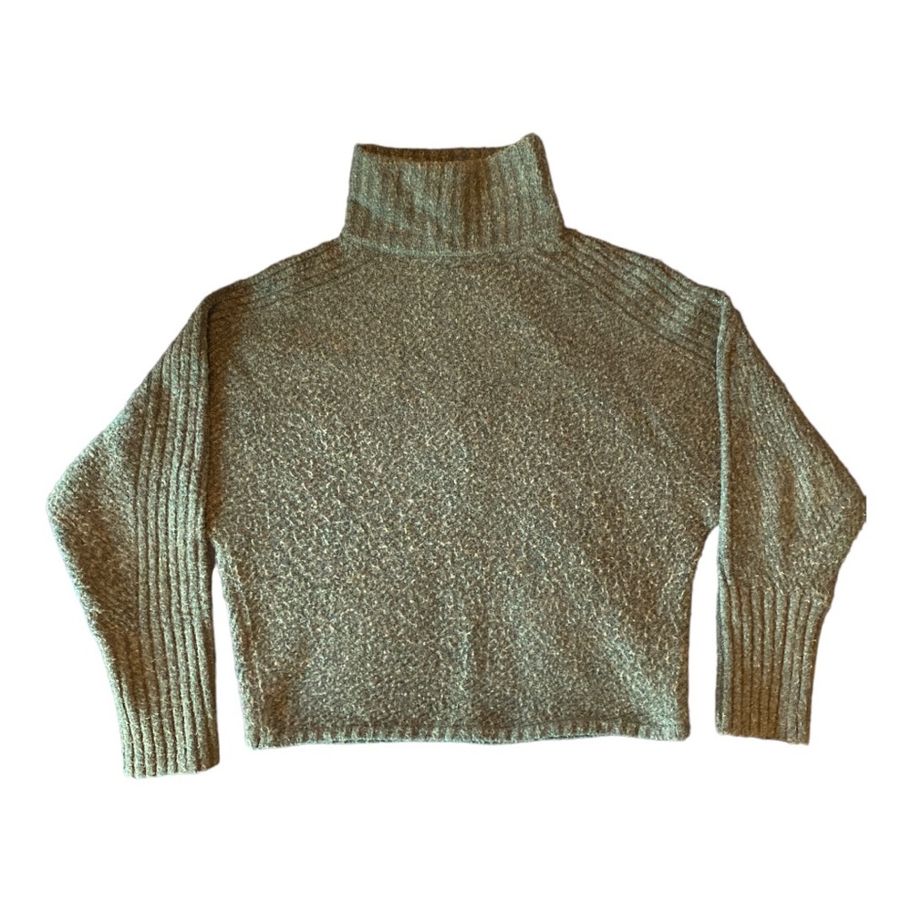 Max Studio women’s army green high neck sweater size XS